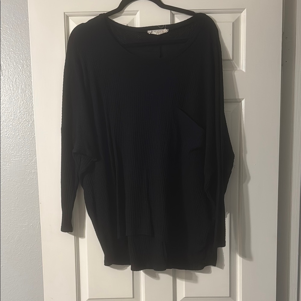 Audrey Black Oversized 3/4 Sleeve Sweatshirt